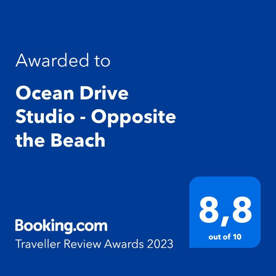 Ocean Drive Studio - Opposite The Beach Grand-Baie Eksteriør bilde